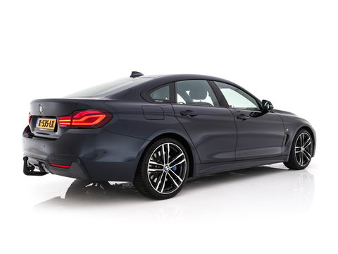 BMW 4 Serie Gran Coupé 420i M-Sportpack High Executive Edition (INCL-BTW) Aut. *LEATHER | FULL-LED | DIGI-COCKPIT | HIFI-SOUND | HEATED-SPORTSEATS | DAB+ | CAMERA | SHIFTPADDLES | PRIVACYGLASS | HEAD-UP | TOWBAR | KEYLESS | CARBON-INLAY | 19''ALU*