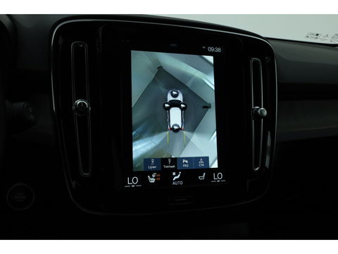 Volvo XC40 1.5 T5 Recharge Inscription | Trekhaak | 360 Cam | ACC | Blis | H&K Audio | stoel 4 & stuur Verwarming