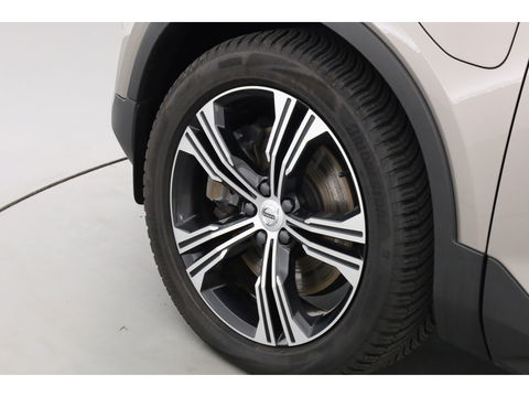 Volvo XC40 1.5 T5 Recharge Inscription | Trekhaak | 360 Cam | ACC | Blis | H&K Audio | stoel 4 & stuur Verwarming