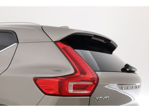 Volvo XC40 1.5 T5 Recharge Inscription | Trekhaak | 360 Cam | ACC | Blis | H&K Audio | stoel 4 & stuur Verwarming
