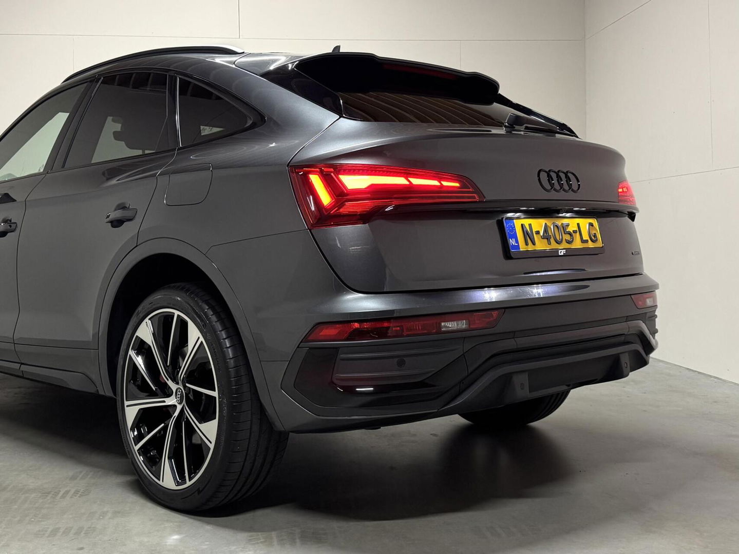 Audi Q5 Sportback 50 TFSIe Quattro S-line Pano RS-Seats Trekh.