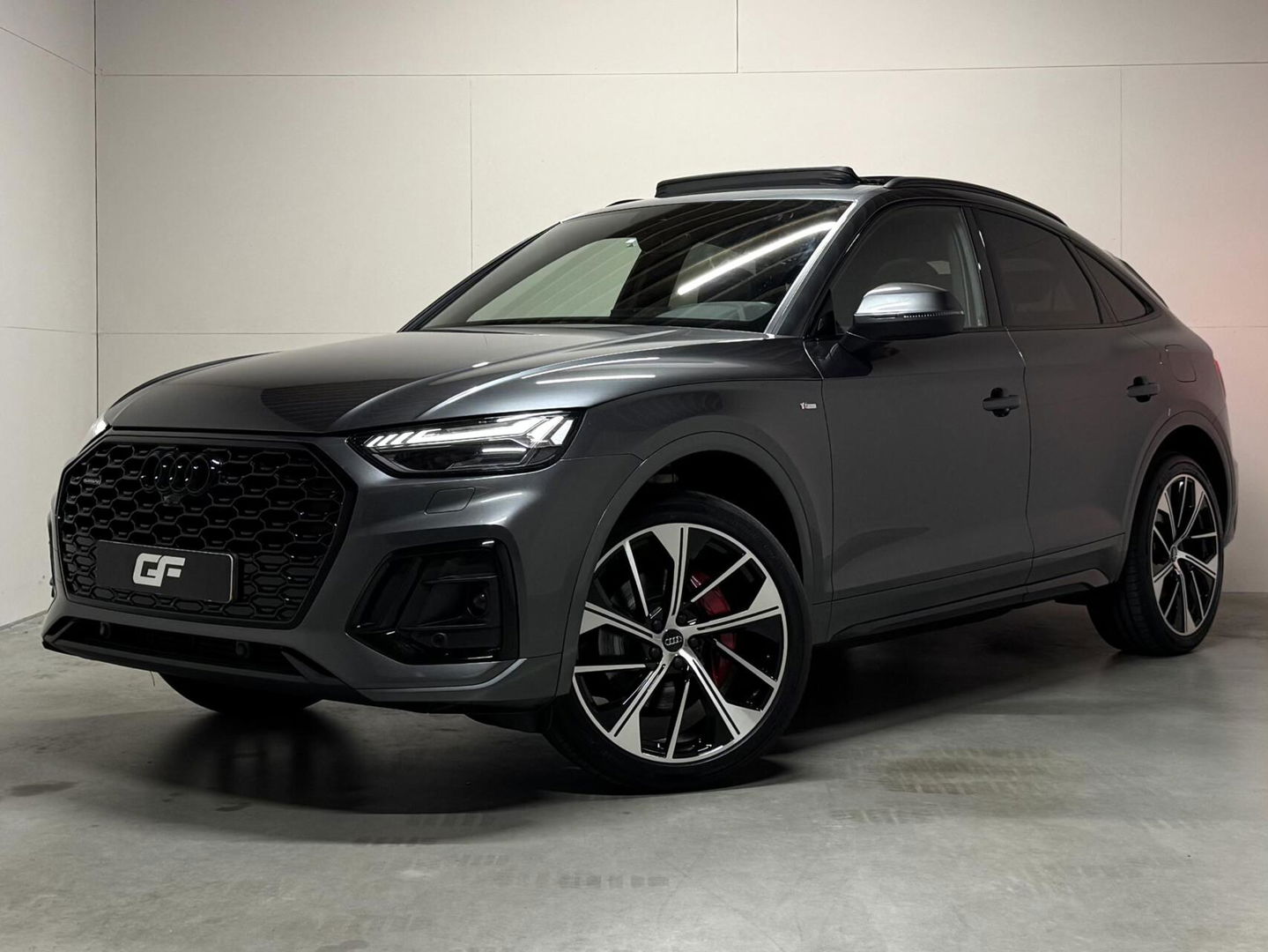 Audi Q5 Sportback 50 TFSIe Quattro S-line Pano RS-Seats Trekh.