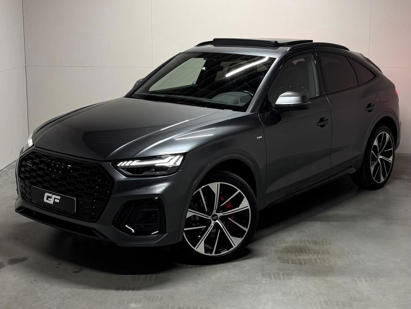 Audi Q5 Sportback 50 TFSIe Quattro S-line Pano RS-Seats Trekh.