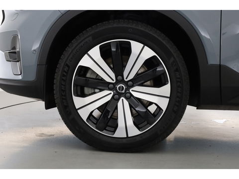 Volvo XC40 1.5 T5 Plug-in hybrid Ultimate Dark | Pano | 360 cam | Leer | ACC | Blis | H&K Audio | Stoel & stuur Verw. | Memory |