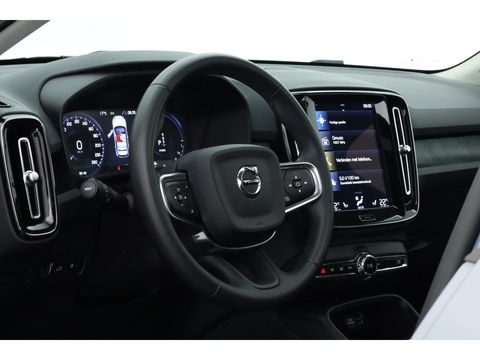 Volvo XC40 1.5 T5 Plug-in hybrid Ultimate Dark | Pano | 360 cam | Leer | ACC | Blis | H&K Audio | Stoel & stuur Verw. | Memory |