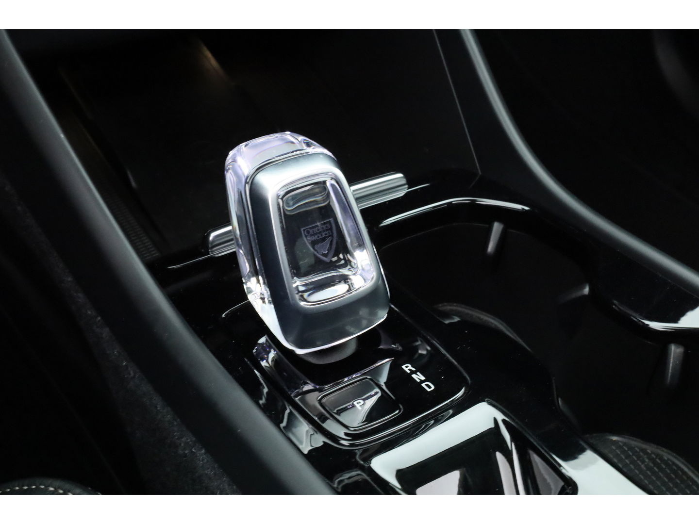 Volvo XC40 1.5 T5 Plug-in hybrid Ultimate Dark | Pano | 360 cam | Leer | ACC | Blis | H&K Audio | Stoel & stuur Verw. | Memory |