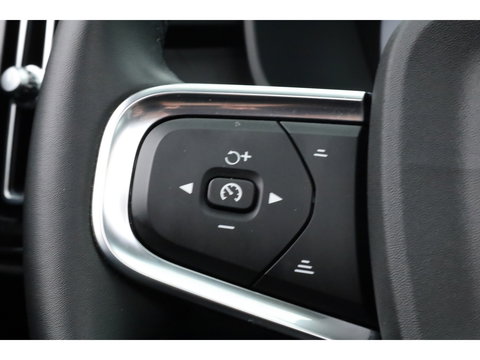 Volvo XC40 1.5 T5 Plug-in hybrid Ultimate Dark | Pano | 360 cam | Leer | ACC | Blis | H&K Audio | Stoel & stuur Verw. | Memory |