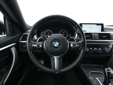 BMW 4 Serie Gran Coupé 420i M-Sportpack High Executive Edition (INCL-BTW) Aut. *LEATHER | FULL-LED | DIGI-COCKPIT | HIFI-SOUND | HEATED-SPORTSEATS | DAB+ | CAMERA | SHIFTPADDLES | PRIVACYGLASS | HEAD-UP | TOWBAR | KEYLESS | CARBON-INLAY | 19''ALU*