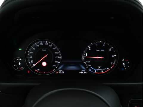 BMW 4 Serie Gran Coupé 420i M-Sportpack High Executive Edition (INCL-BTW) Aut. *LEATHER | FULL-LED | DIGI-COCKPIT | HIFI-SOUND | HEATED-SPORTSEATS | DAB+ | CAMERA | SHIFTPADDLES | PRIVACYGLASS | HEAD-UP | TOWBAR | KEYLESS | CARBON-INLAY | 19''ALU*