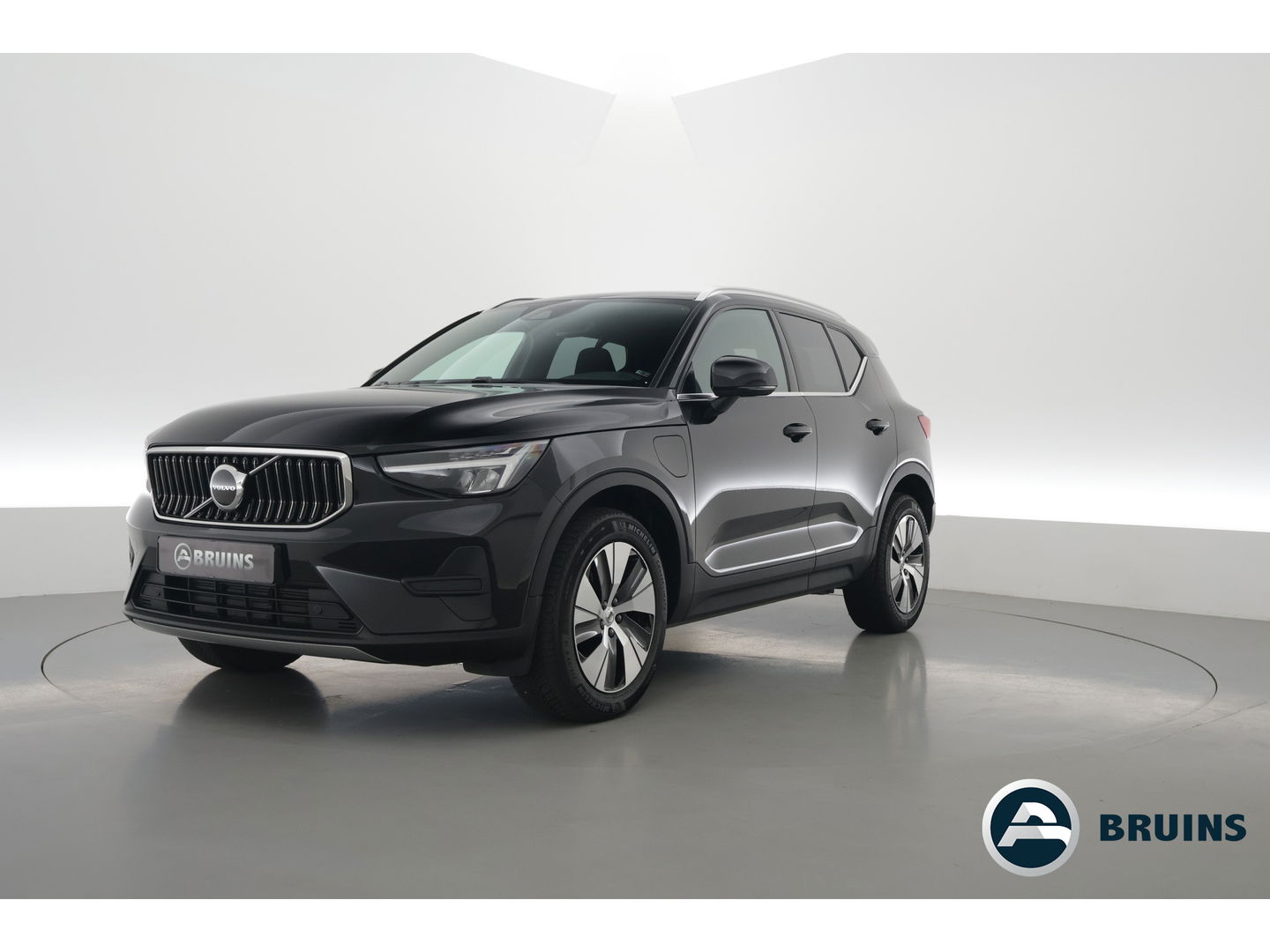 Volvo XC40 1.5 T4 Plug-in hybrid Core Bright | Facelift | Achteruitrijcamera | Stoel & Stuur Verwarming | Carplay |
