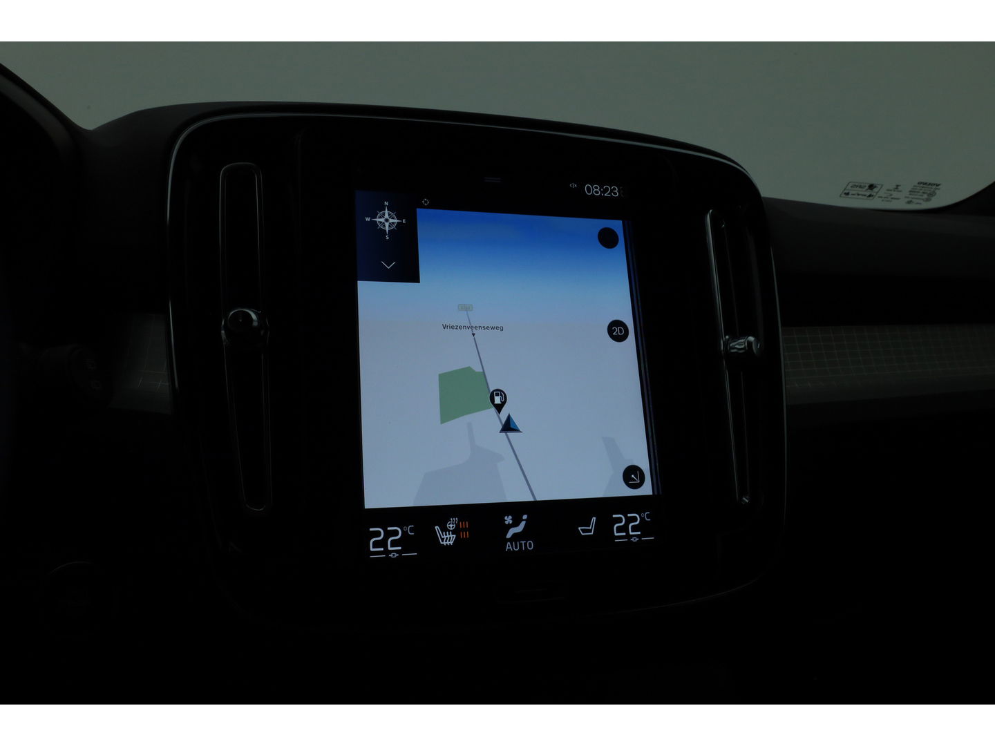 Volvo XC40 1.5 T4 Plug-in hybrid Core Bright | Facelift | Achteruitrijcamera | Stoel & Stuur Verwarming | Carplay |