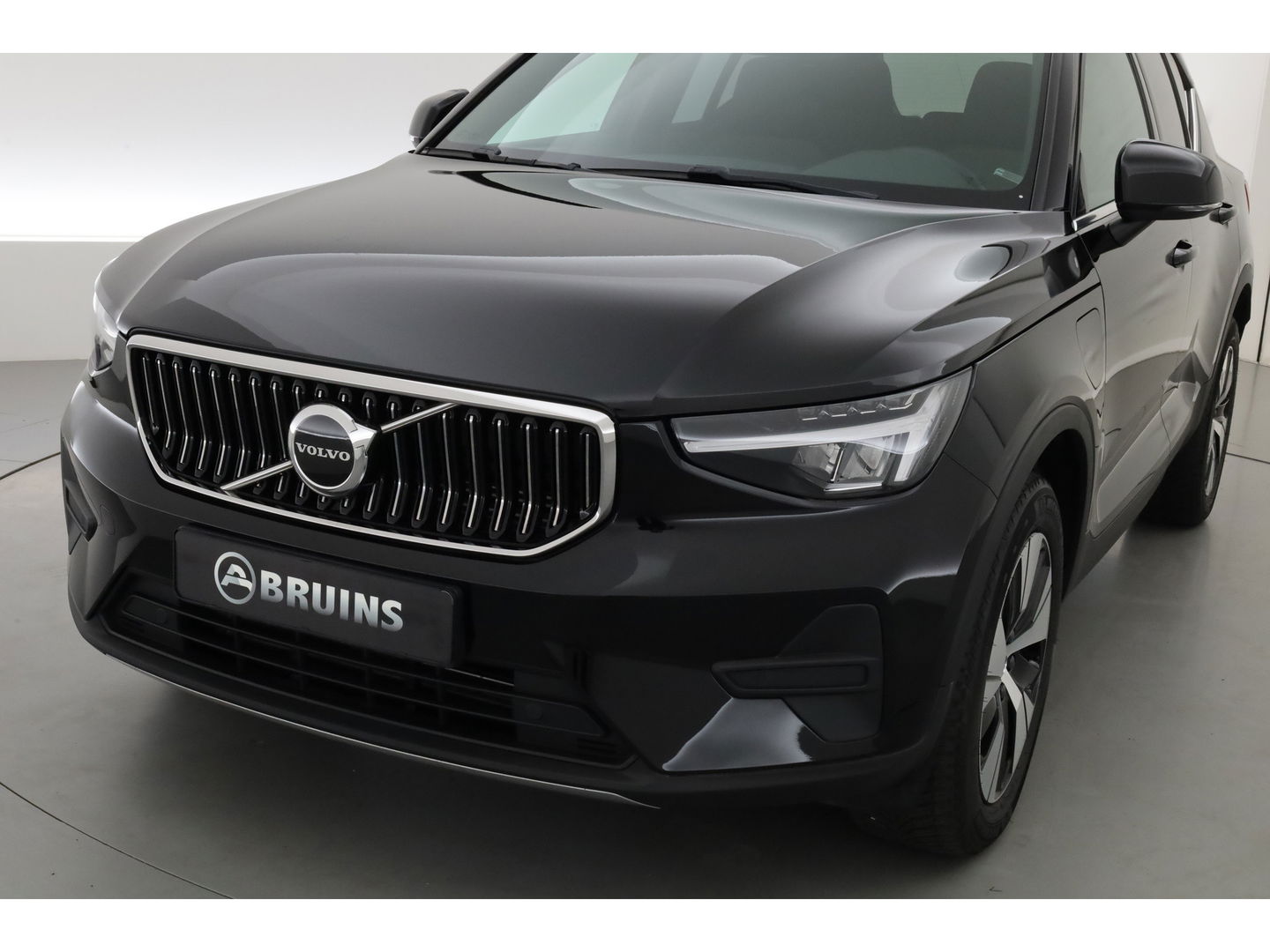 Volvo XC40 1.5 T4 Plug-in hybrid Core Bright | Facelift | Achteruitrijcamera | Stoel & Stuur Verwarming | Carplay |