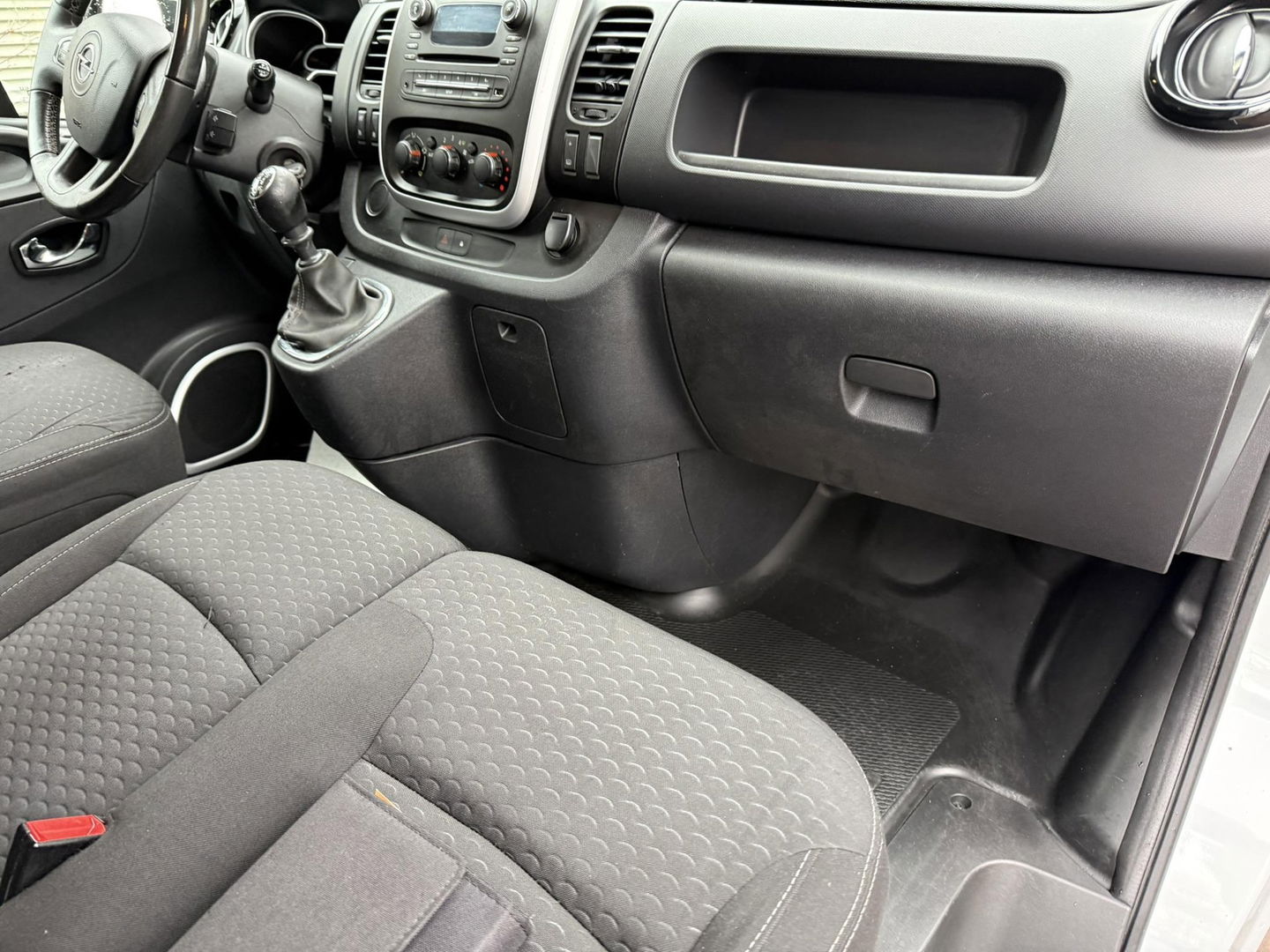 Opel Vivaro 1.6 CDTI L1H1 Trekhaak inrichting 135dkm