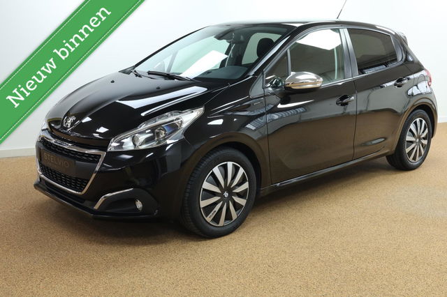 Peugeot 208 - 1.2 Signature (2019) Compleet uitgerust!