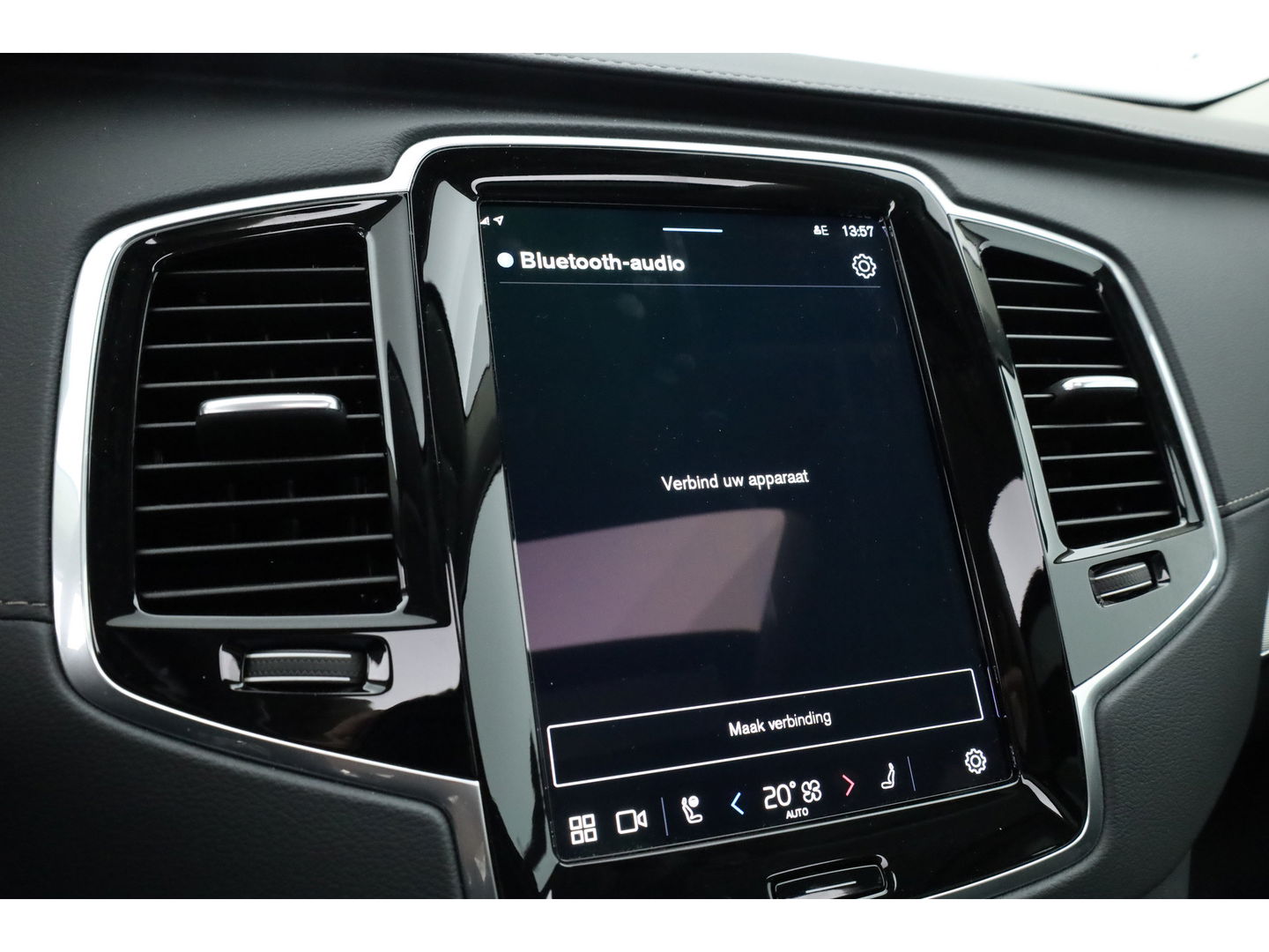 Volvo XC90 2.0 T8 Recharge AWD Ultra Bright | 7 pers. | Pano | 360 camera | HUD | Harman/Kardon | Memory | Bliss | Stoel-Stuurverw. | Google+App.connect | Elek. Klep | 21''