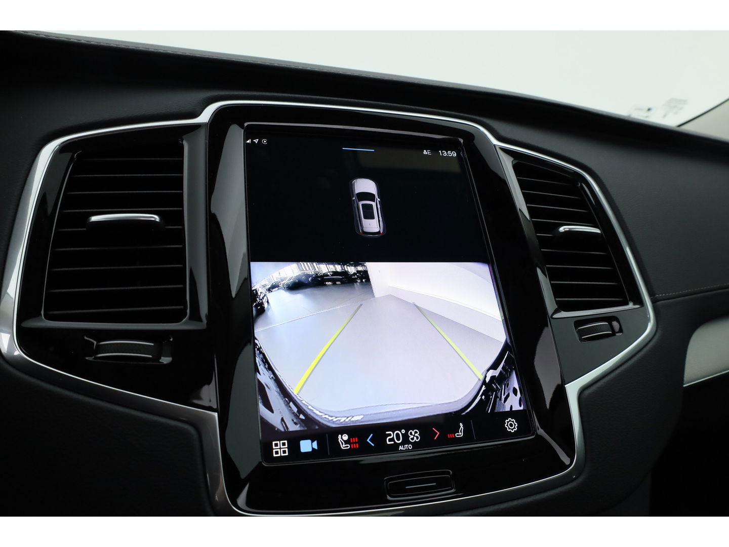 Volvo XC90 2.0 T8 Recharge AWD Ultra Bright | 7 pers. | Pano | 360 camera | HUD | Harman/Kardon | Memory | Bliss | Stoel-Stuurverw. | Google+App.connect | Elek. Klep | 21''