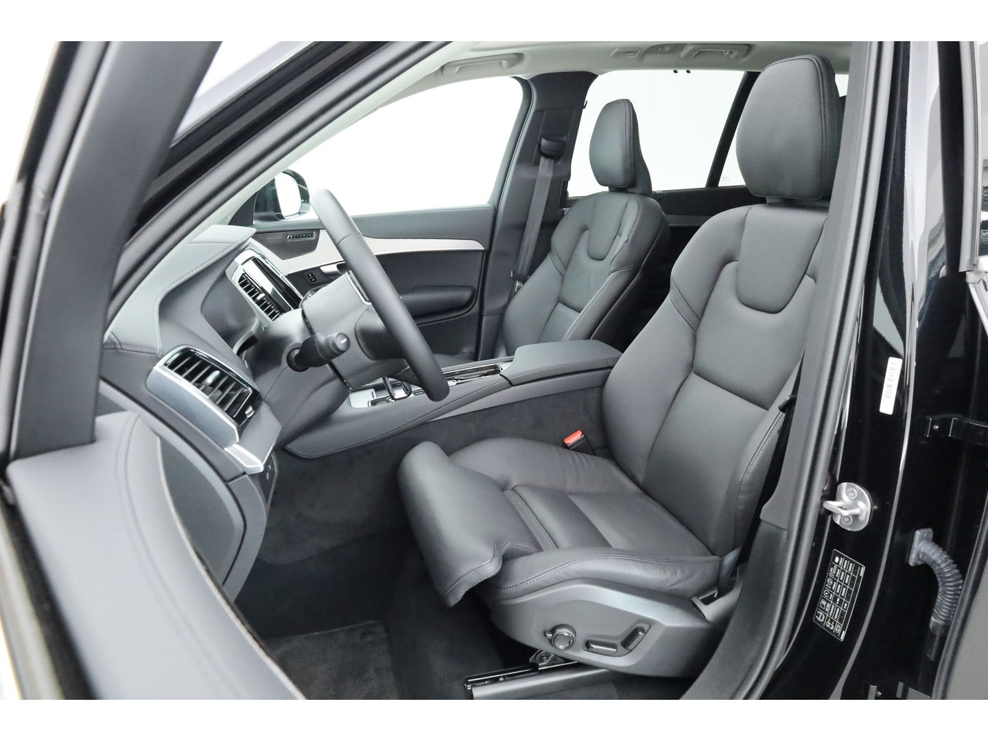 Volvo XC90 2.0 T8 Recharge AWD Ultra Bright | 7 pers. | Pano | 360 camera | HUD | Harman/Kardon | Memory | Bliss | Stoel-Stuurverw. | Google+App.connect | Elek. Klep | 21''