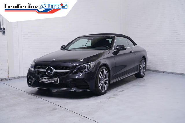 Mercedes-Benz C-Klasse - Cabrio 180 AMG Line AMG Styling  Camera lederen-bekleding Apple Carplay digi-dashboard 18"-lmv spoorpakket windscherm nekwarmer keyless-start led-verlichting DAB-ontvangst PDC v+a cruise-controle