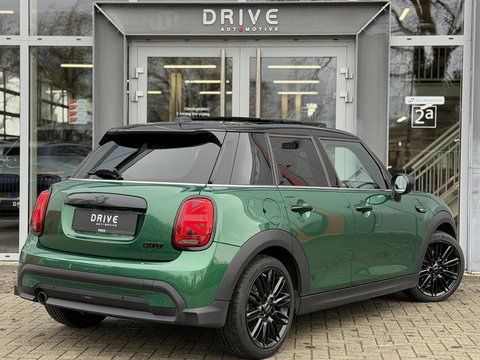 MINI Mini 1.5 Cooper Camden Edition |Pano|Leer|British racing green - Black exterior