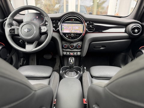 MINI Mini 1.5 Cooper Camden Edition |Pano|Leer|British racing green - Black exterior