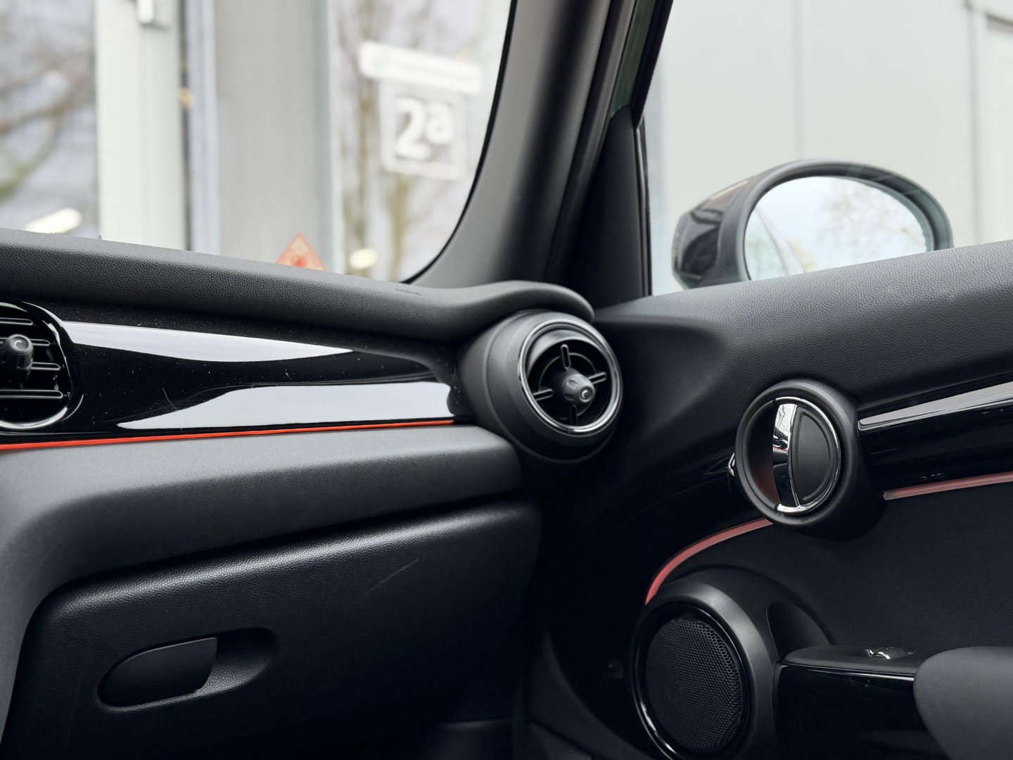 MINI Mini 1.5 Cooper Camden Edition |Pano|Leer|British racing green - Black exterior