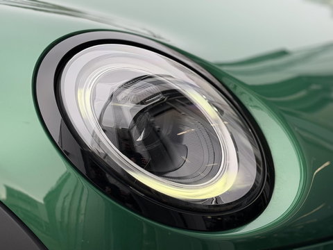 MINI Mini 1.5 Cooper Camden Edition |Pano|Leer|British racing green - Black exterior