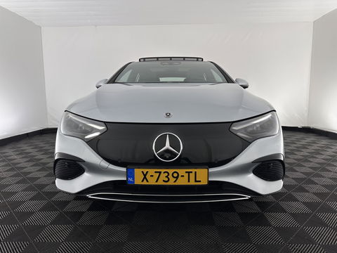 Mercedes-Benz EQE 300 Luxury Line 89 kWh [ 3-Fase-22kW ] {SOH-94%} (INCL-BTW) Aut. *PANO | FULL-LED | CRUISE | MEMORY-PACK | TOPVIEW | WIDESCREEN | BURMESTER | NAVI-FULLMAP | DAB | COMFORT-SEATS | ECC | SHIFTPADDLES | CAMERA | PDC | PRIVACYGLASS | ...
