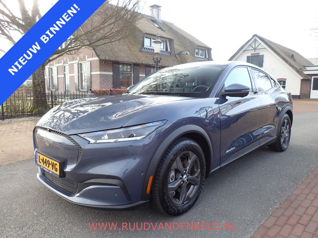 Ford Mustang Mach-E - RWD 75 kWh 93% SOH / CARPLAY / 360°CAMERA / STOEL-STUURVERWARMING / TREKHAAK