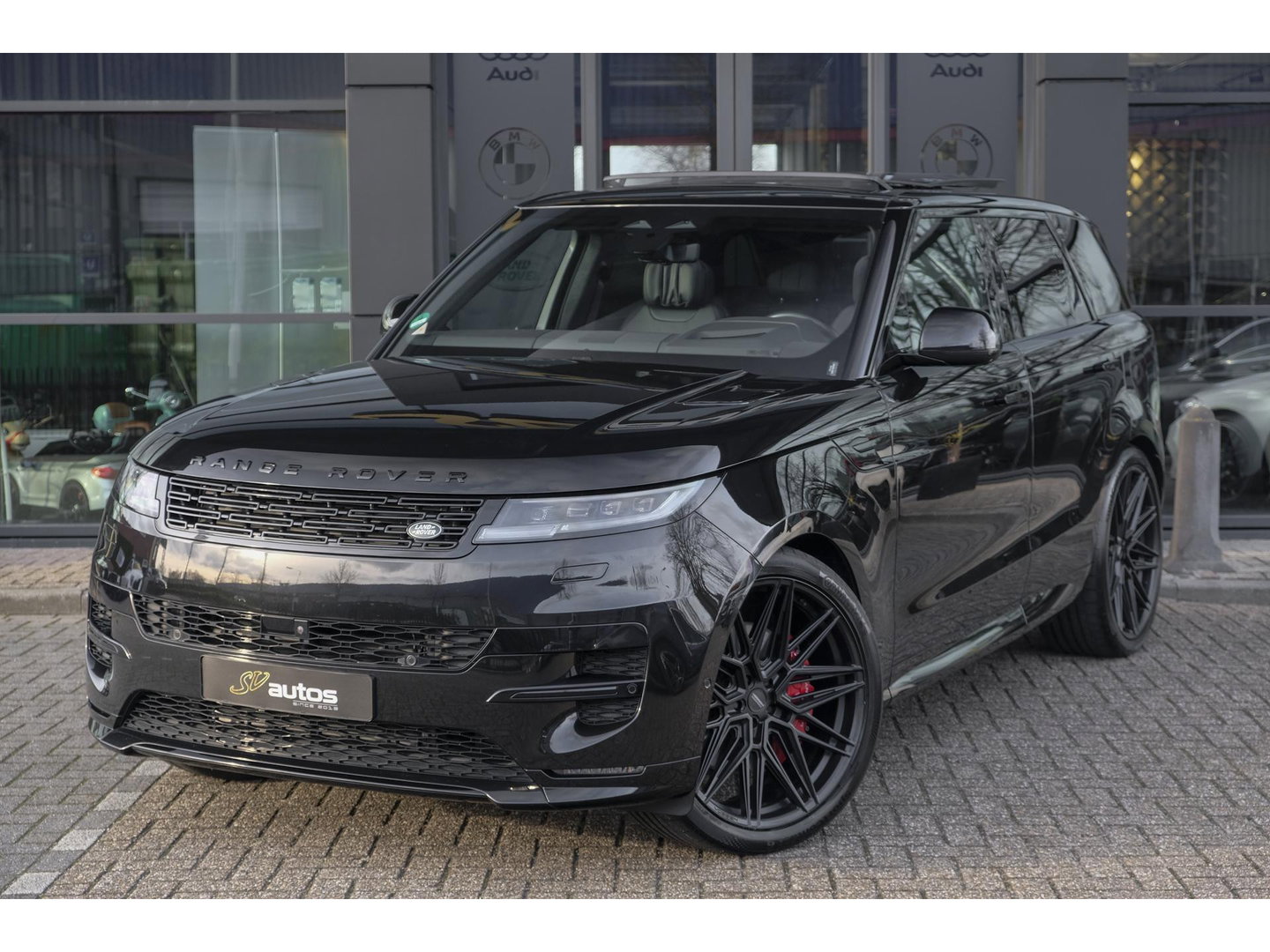 Land Rover Range Rover Sport P510e 510pk First Edition Panoramadak 4-Wielsturing *BTW* *SOH 93%* HD-koplampen Vossen VOL!