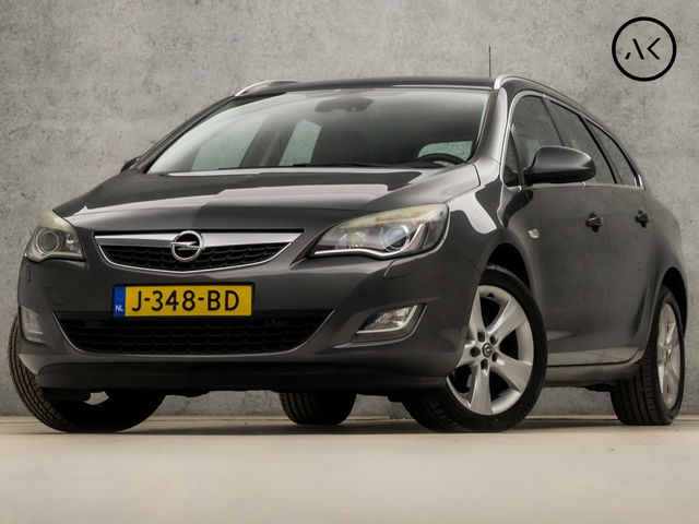 Opel Astra - Sports Tourer 1.4 Turbo Sport 140Pk (CLIMATE, XENON, STUUR/STOELVERWARMING, SPORTSTOELEN, CRUISE, NIEUWE APK, NIEUWSTAAT)