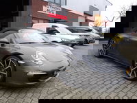 Porsche 911 - Cabrio 3.4 Carrera 4