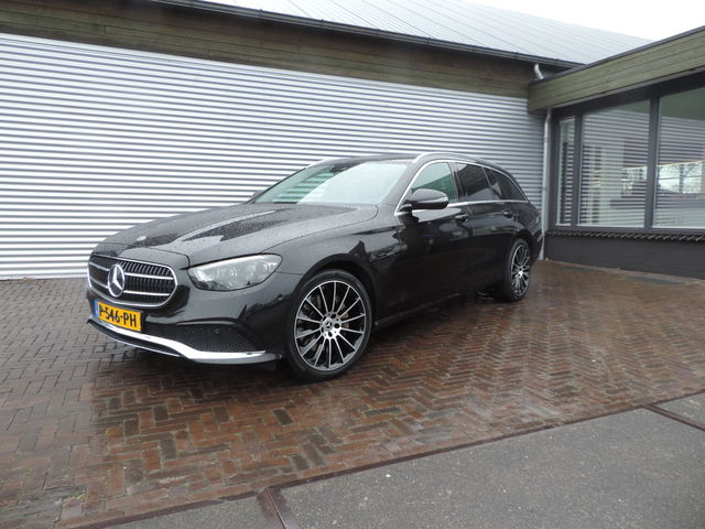 Mercedes-Benz E-Klasse - Estate 300 e Business Solution Luxury