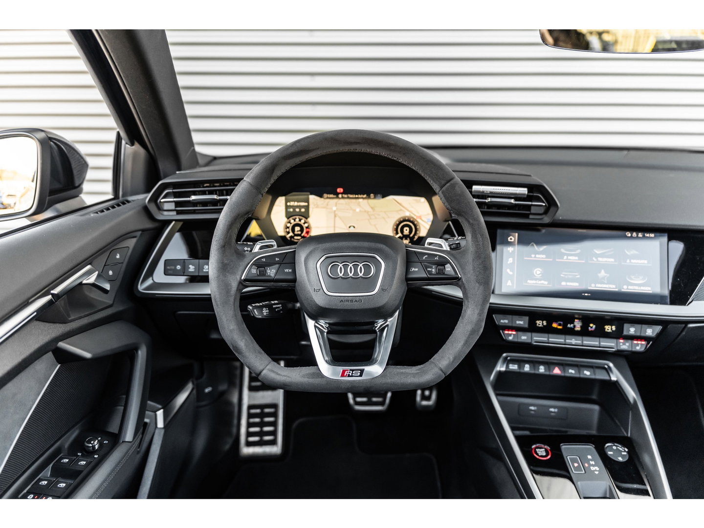 Audi RS3 2.5 TFSI RS 3 QUATTRO PANO KEYLESS CAMERA RS ZETELS