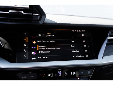 Audi RS3 2.5 TFSI RS 3 QUATTRO PANO KEYLESS CAMERA RS ZETELS