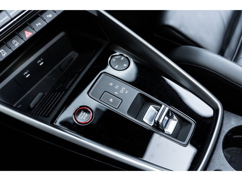 Audi RS3 2.5 TFSI RS 3 QUATTRO PANO KEYLESS CAMERA RS ZETELS