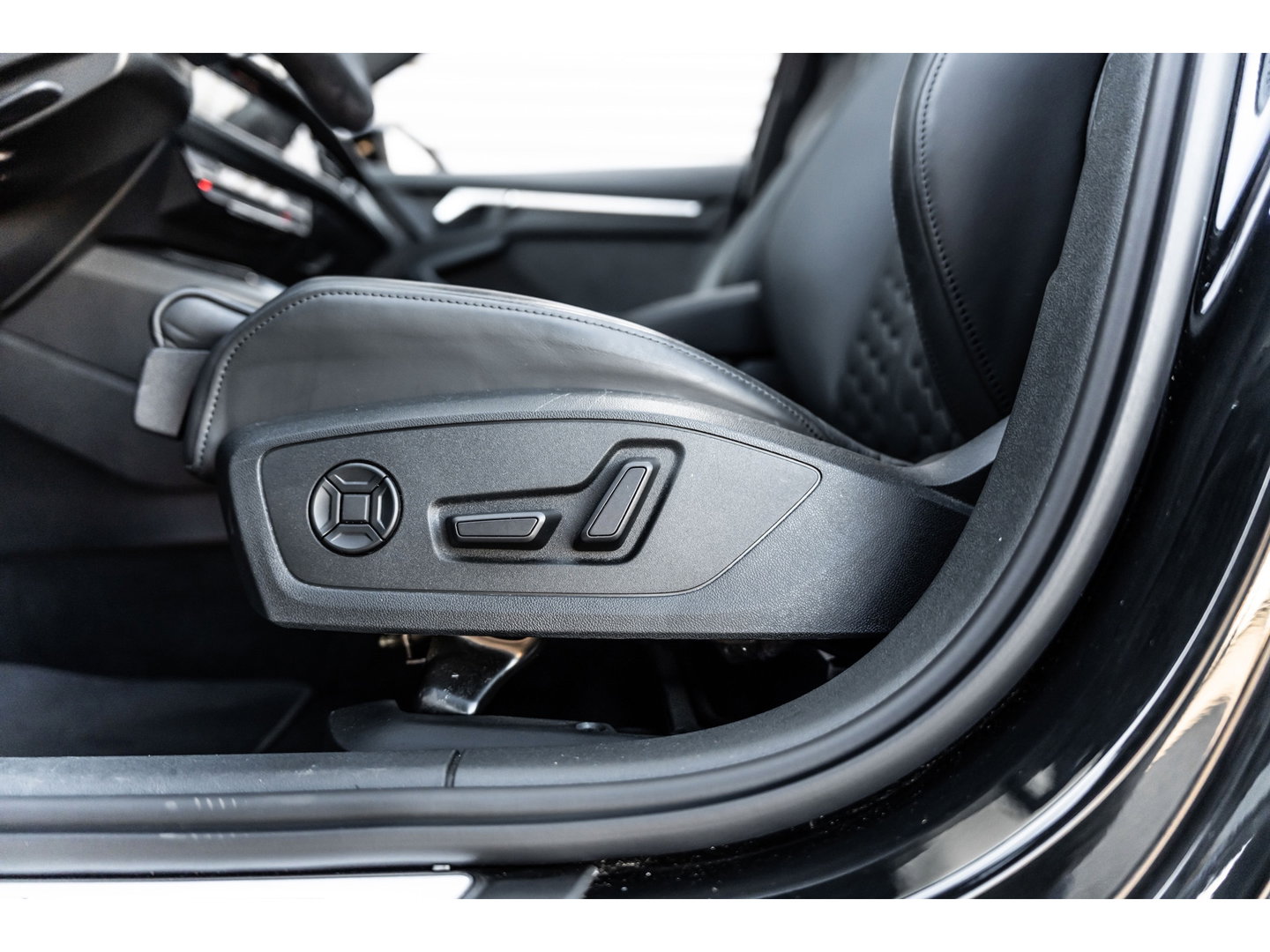 Audi RS3 2.5 TFSI RS 3 QUATTRO PANO KEYLESS CAMERA RS ZETELS