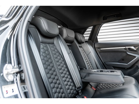 Audi RS3 2.5 TFSI RS 3 QUATTRO PANO KEYLESS CAMERA RS ZETELS