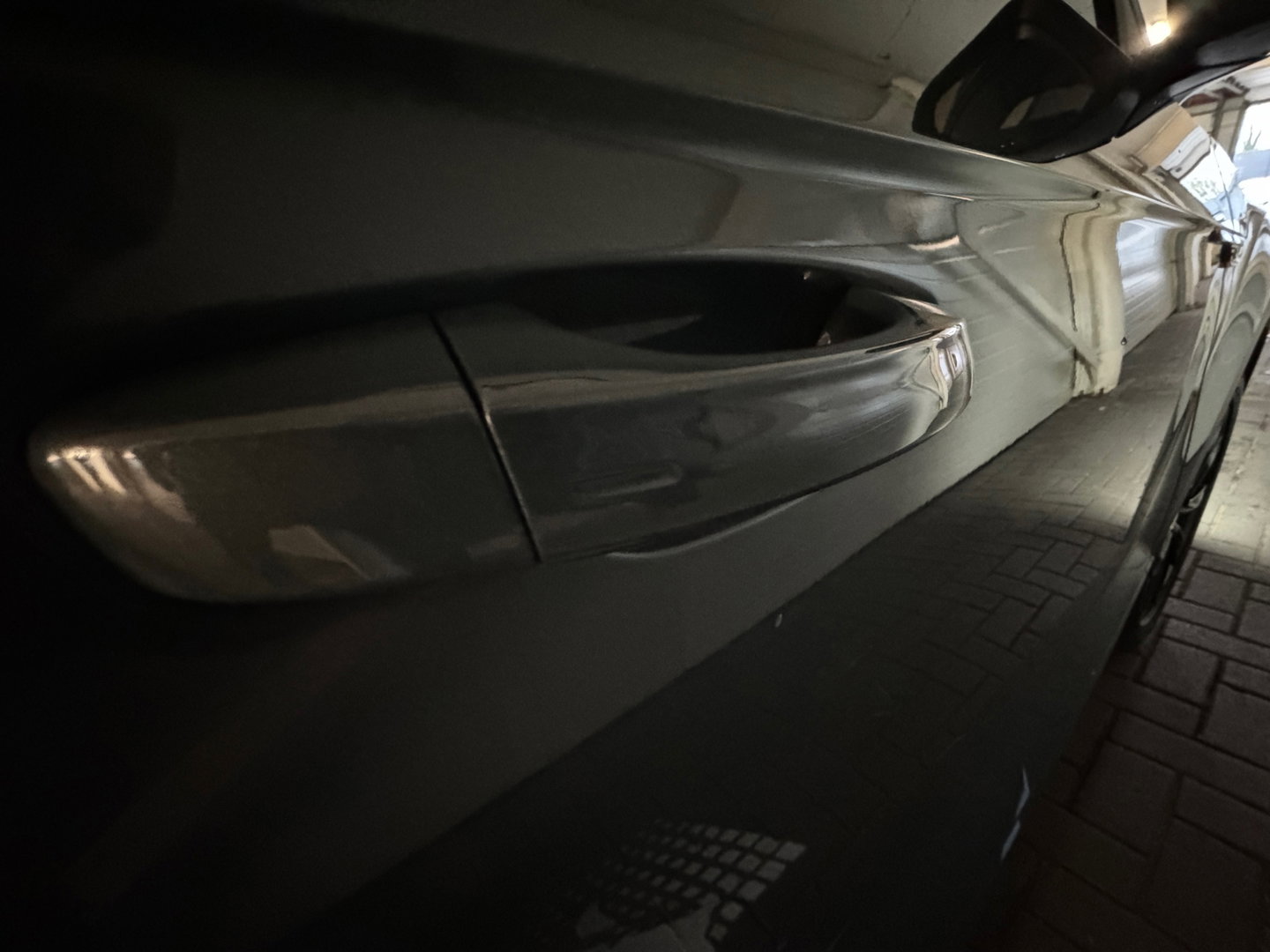 Volkswagen T-Roc 1.5 TSI R-Line Business+ Pano|IQ|Keyles|Cam