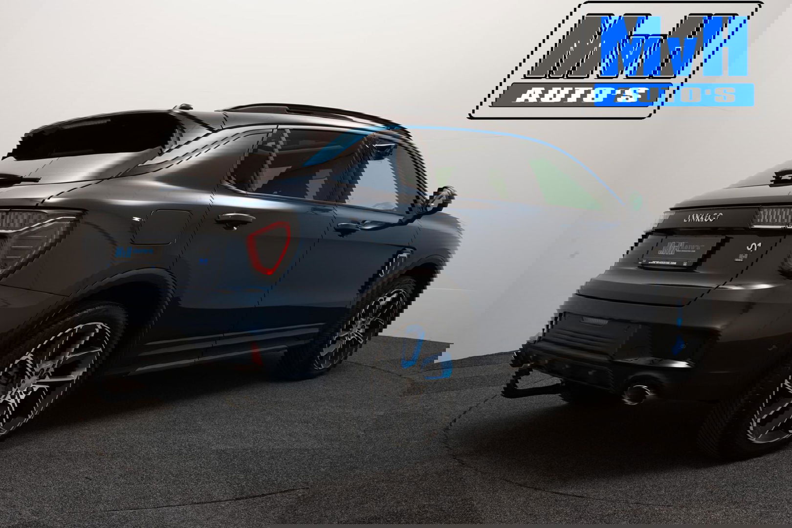 Lynk & Co 01 1.5 Plug-in Hybride|ZWARTE.HEMEL|TREKHAAK|NAP