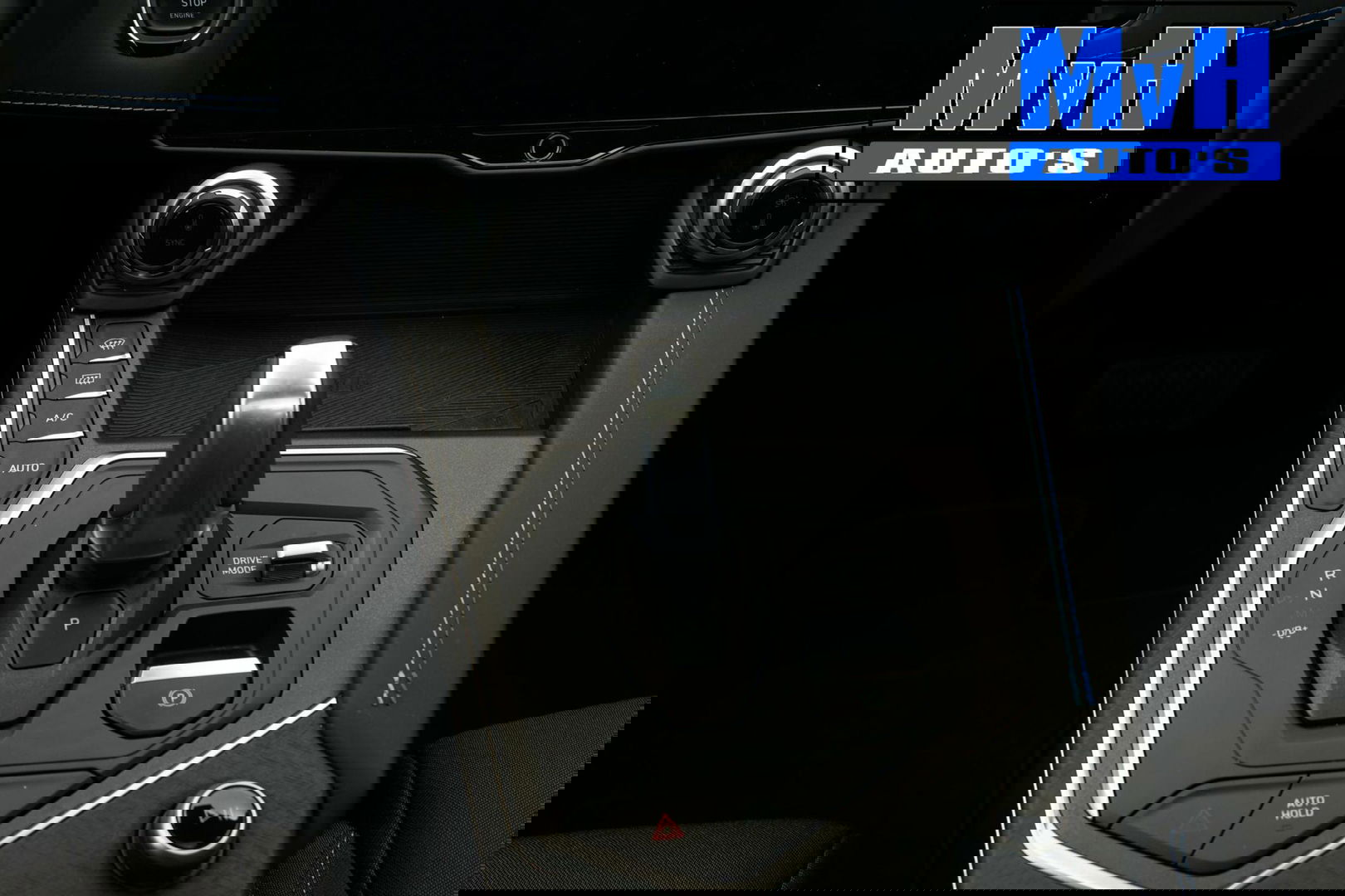 Lynk & Co 01 1.5 Plug-in Hybride|ZWARTE.HEMEL|TREKHAAK|NAP