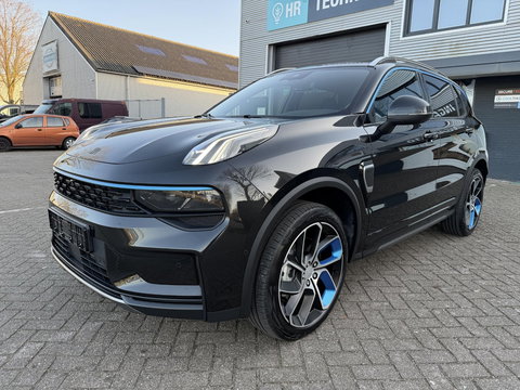 Lynk & Co 01 1.5 More pano l camera l stoel verwarming