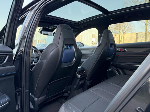 Lynk & Co 01 1.5 More pano l camera l stoel verwarming