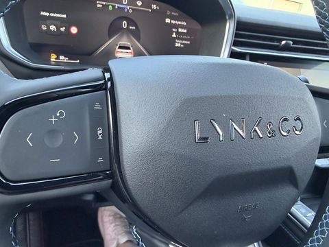 Lynk & Co 01 1.5 More pano l camera l stoel verwarming