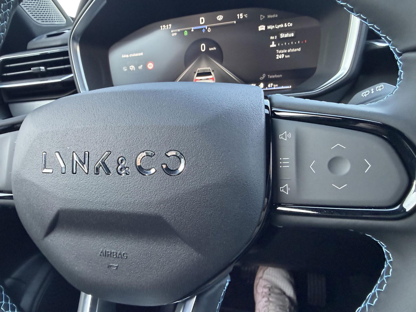 Lynk & Co 01 1.5 More pano l camera l stoel verwarming