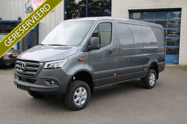 Mercedes-Benz Sprinter - 319 CDI 4x4 AWD L2H1 360 Camera, LED, MBUX 10.25