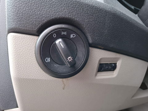 Volkswagen Transporter 2.0 TDI L2H1 Comfortline DUBBELE SCHUIFDEUR / TREKHAAK / EURO 6 / AIRCO / 3 ZITS