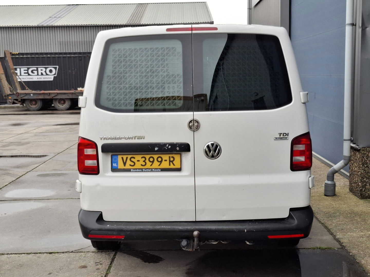 Volkswagen Transporter 2.0 TDI L2H1 Comfortline DUBBELE SCHUIFDEUR / TREKHAAK / EURO 6 / AIRCO / 3 ZITS