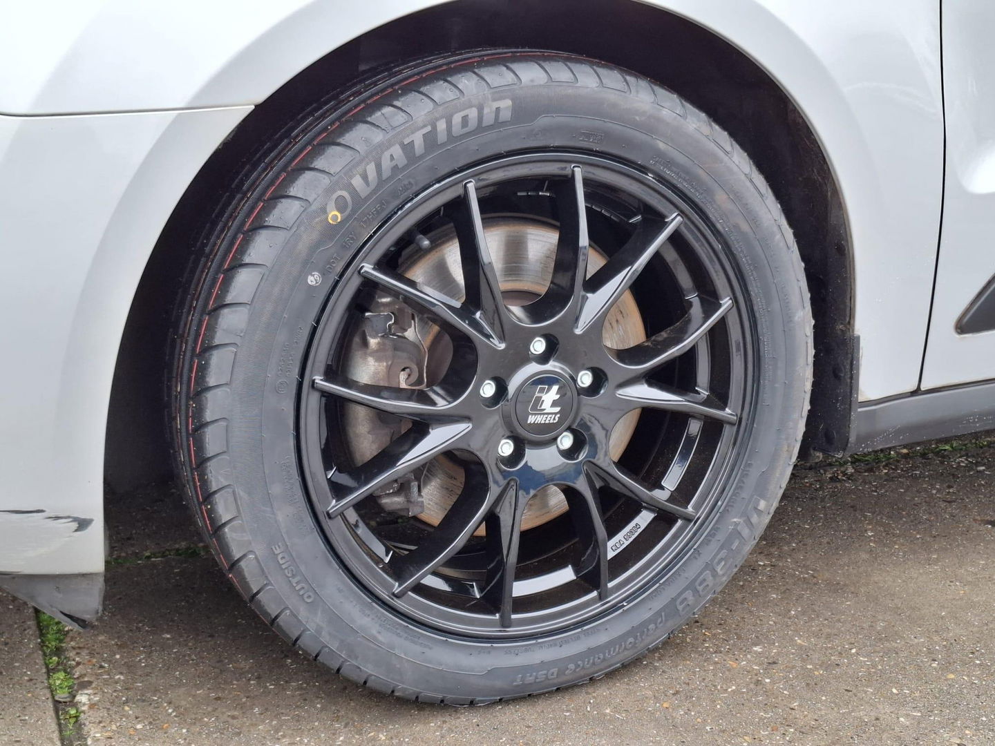 Ford Transit Connect 1.5 EcoBlue L2 Trend AUTOMAAT / CARPLAY / TREKHAAK / CRUISE CONTROLE / NAVI