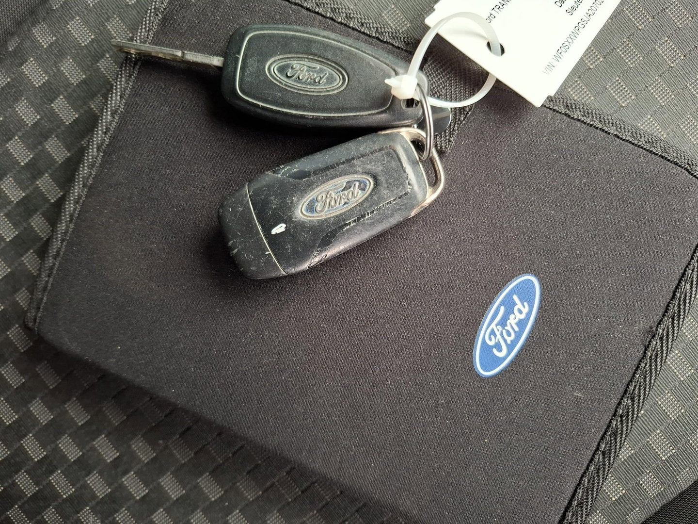 Ford Transit Connect 1.5 EcoBlue L2 Trend AUTOMAAT / CARPLAY / TREKHAAK / CRUISE CONTROLE / NAVI