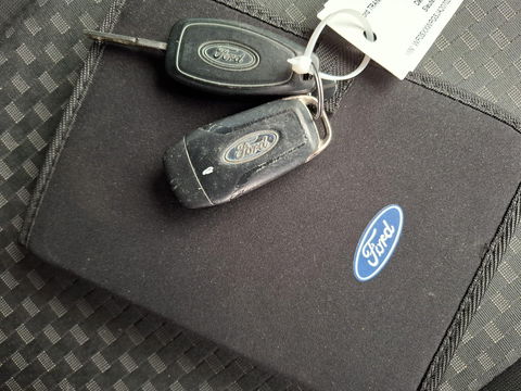 Ford Transit Connect 1.5 EcoBlue L2 Trend AUTOMAAT / CARPLAY / TREKHAAK / CRUISE CONTROLE / NAVI